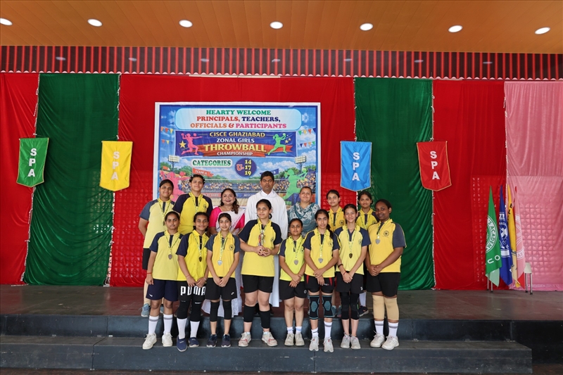 CISCE GHAZIABAD GIRLS UNDER 17 THROWBALL CHAMPIONSHIP {1ST RUNNER UP}